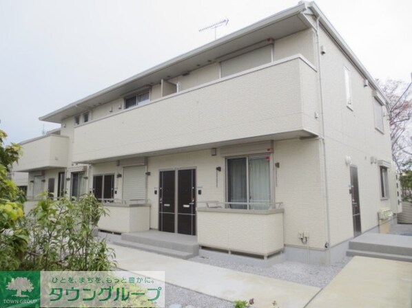 ソワーニュの物件外観写真